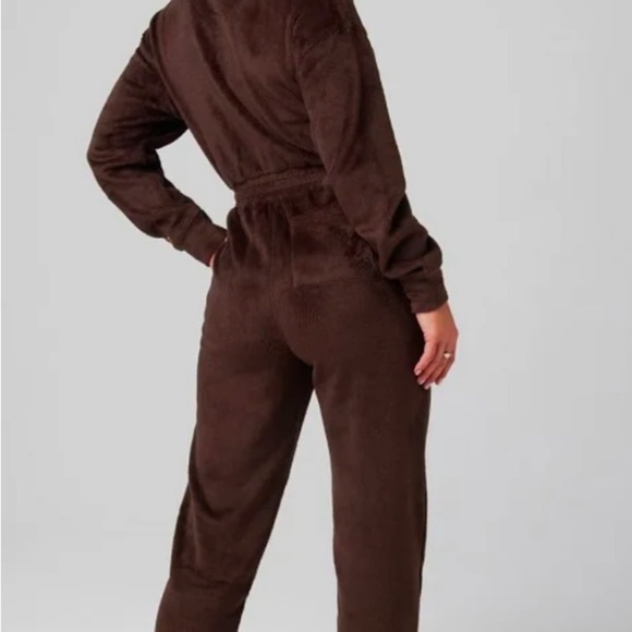NWT Fabletics Cozy Cord Zip Jumpsuit Size Small cocoa brown elastic waist soft - Picture 2 of 11